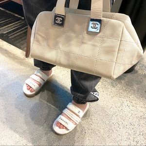 CHANEL vintage beige handbag
